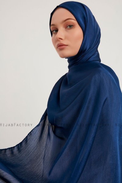Berrak - Navy Blue Janjanli Hijab