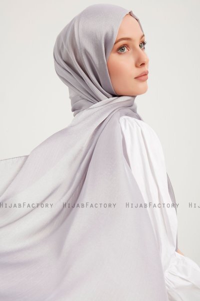 Berrak - Light Grey Janjanli Hijab