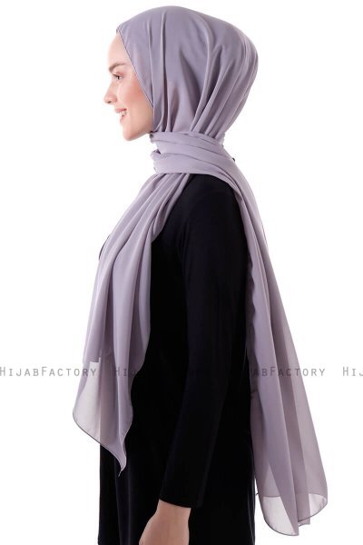 Hadise - Grey Chiffon Hijab