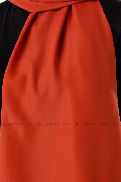Hadise - Brick Red Chiffon Hijab