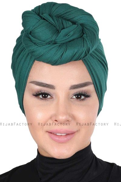 Sigrid - Dark Green Cotton Hijab - Ayse Turban