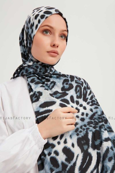 Ayten - Indigo Patterned Hijab