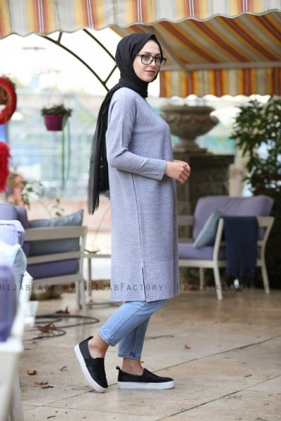Alania - Grey Tunic - Insirah