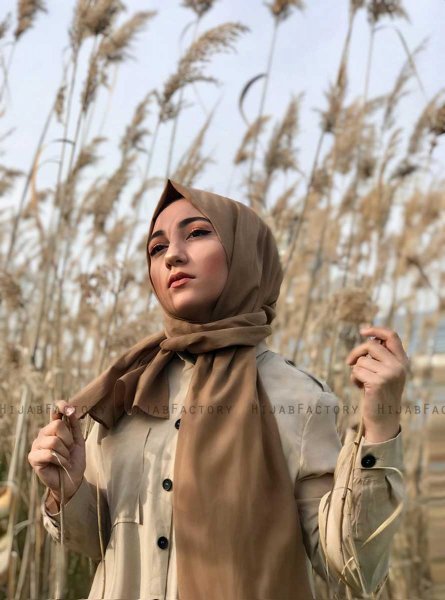 Alida - Camel Cotton Hijab - Mirach