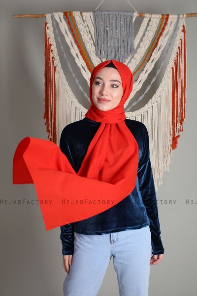 Alida - Red Cotton Hijab - Mirach