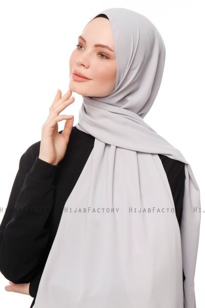 Aylin - Light Grey Medine Silk Hijab - Gülsoy