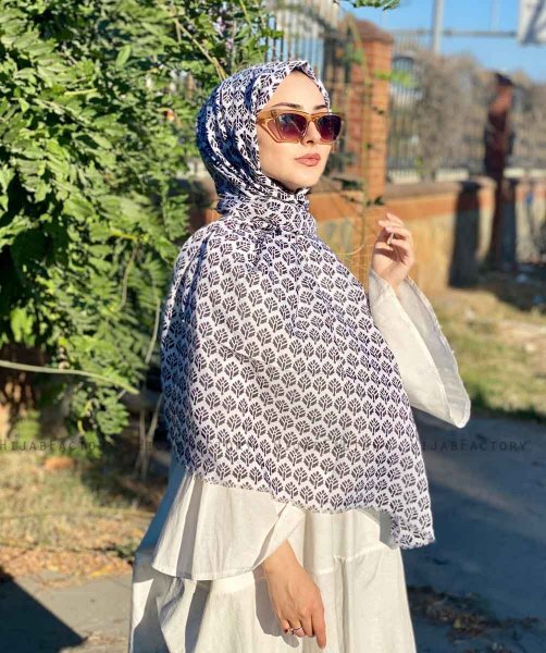 Basimah - White Patterned Cotton Hijab