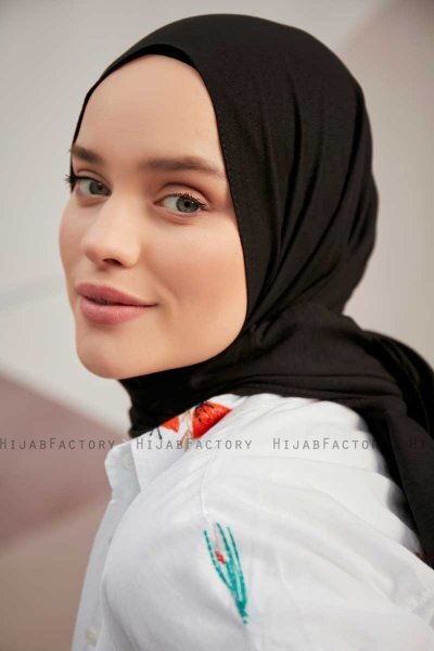 Ceyda - Black Cazz Hijab