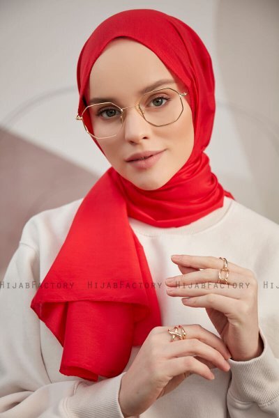 Silky Plain - Red Hijab