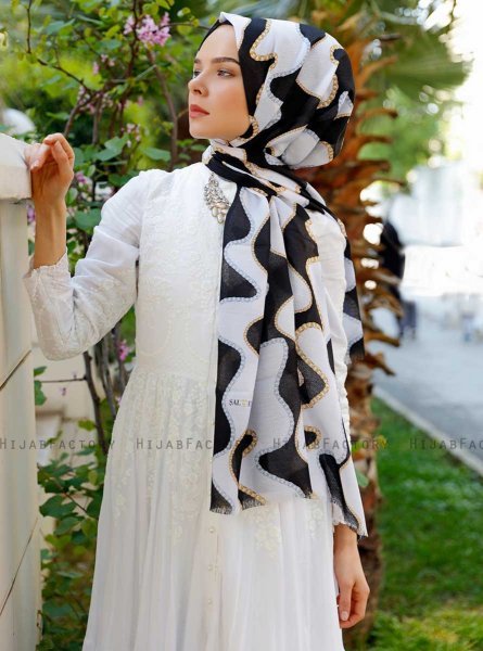 Faizah - Black Patterned Hijab - Sal Evi