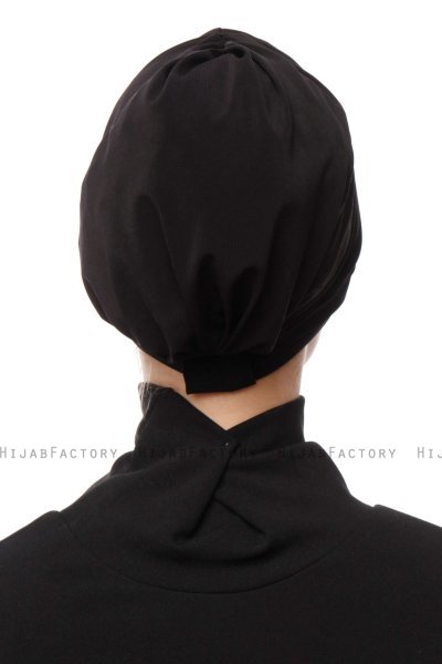Gamze - Black Turban