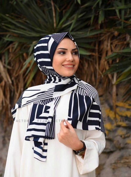 Marwa - Navy Blue Patterned Crepe Hijab