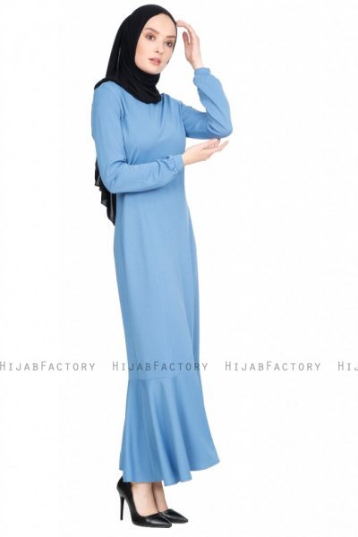 Nadia Ljusblå Klänning Med Volang Miss Halima 280251c