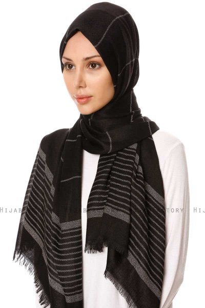 Nihal - Black Hijab - Özsoy
