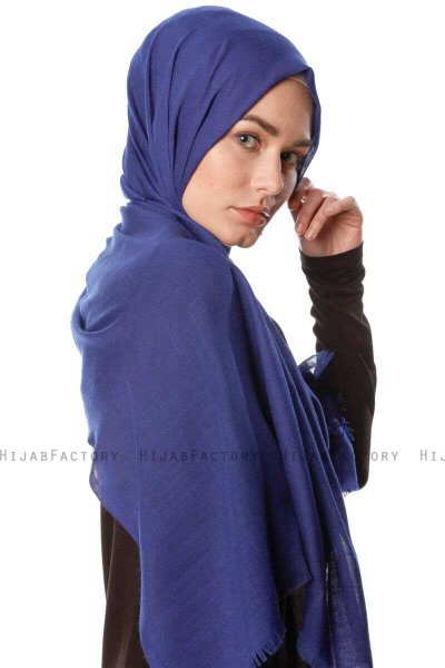 Selma - Dark Blue Plain Color Hijab - Gülsoy