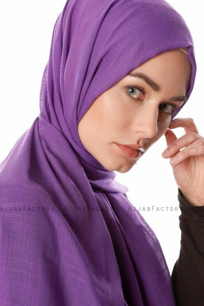 Selma - Dark Purple Plain Color Hijab - Gülsoy