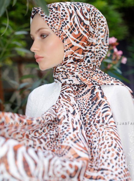Yumna - Brown Patterned Hijab