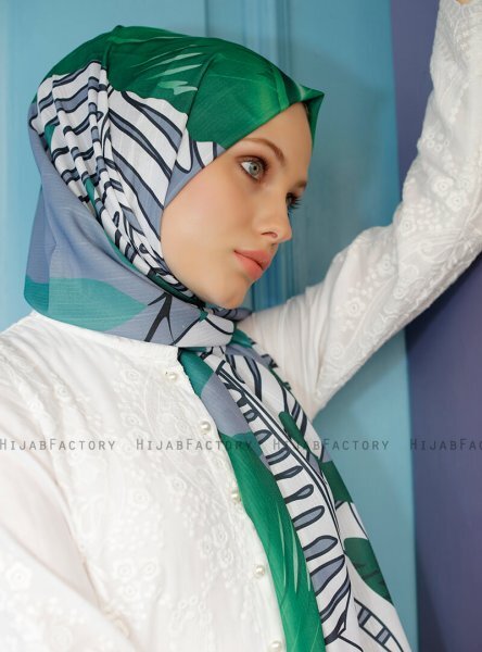 Yumna - Dark Green Patterned Hijab