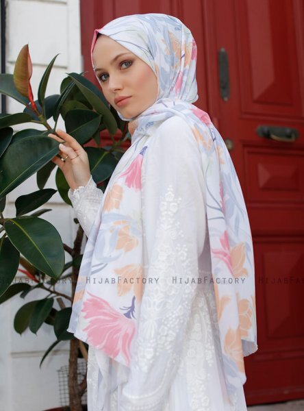 Yumna - Dark Pink Patterned Hijab