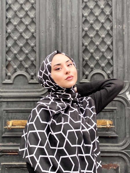 Sora - Black Patterned Cotton Hijab - Mirach
