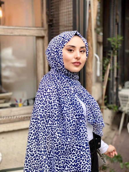 Suha - Navy Blue & White Leopard Patterned Cotton Hijab