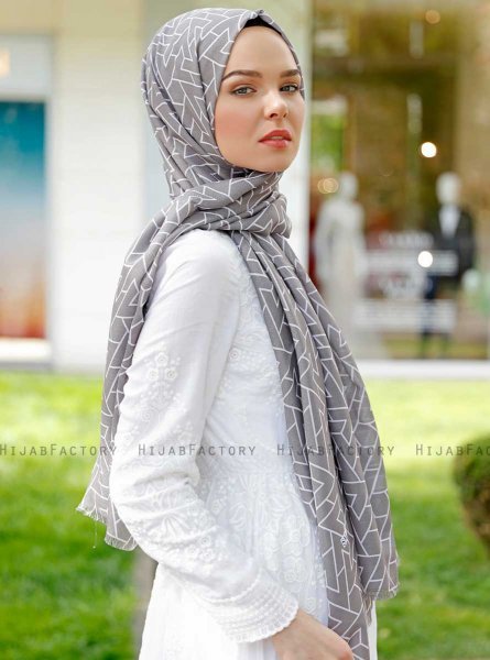 Tharaa - Dark Grey Patterned Hijab - Sal Evi