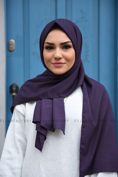 Zahra - Plum Crepe Hijab - Mirach
